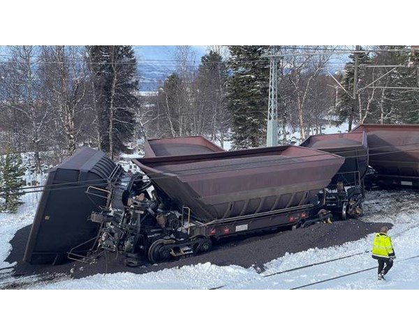 Malmtog sporet av, alle tog til Narvik innstilles